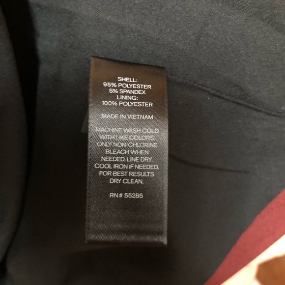 ⛔️SOLD⛔️Express Maroon Blazer NWT - Picture 4 of 4